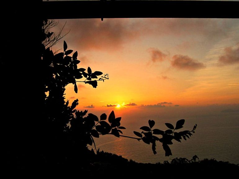 Sunset Troy Hill Lots Saba