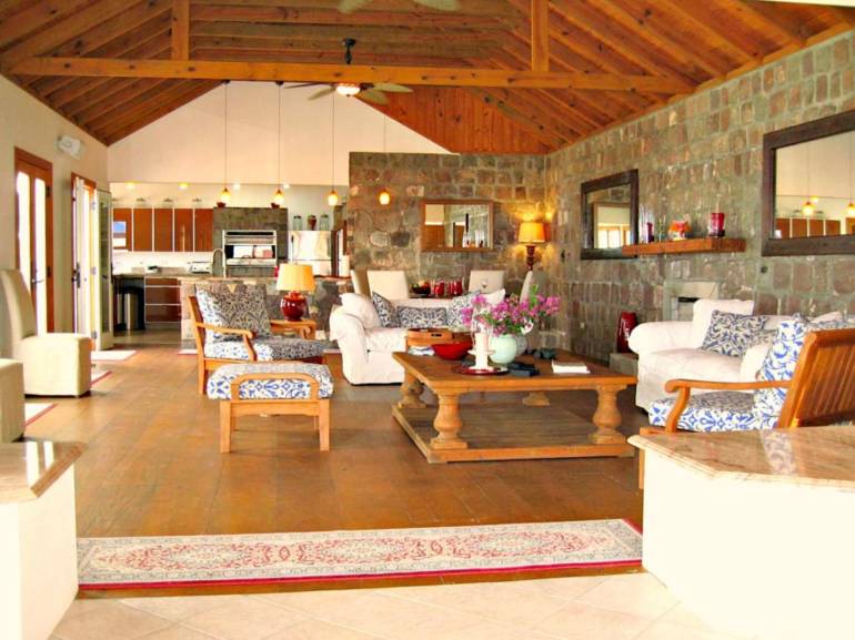 Champagne Cottage - For Sale - Albert & Michael - Saba Island Properties - Exclusive Agents