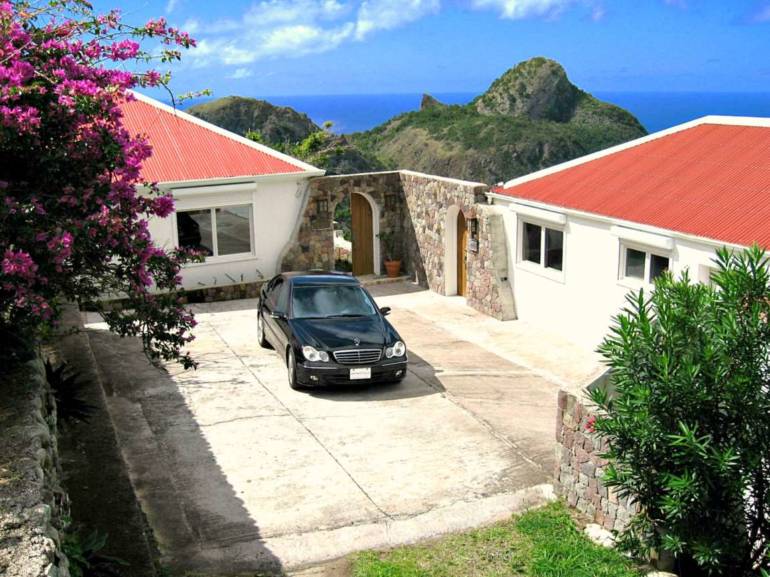 Champagne Cottage - For Sale - Albert & Michael - Saba Island Properties