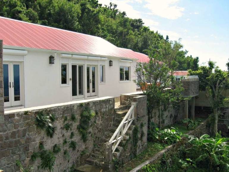Champagne Cottage - For Sale - Albert & Michael - Saba Island Properties