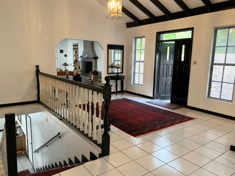 House on the Hill - For Sale - Albert & Michael - Saba Island Properties