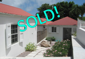 Tulla's Cottage - Sold - Albert & Michael - Saba Island Properties