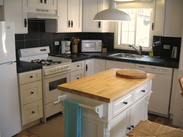 Tulla's Cottage - Saba - Saba Island Properties - Albert & Michael